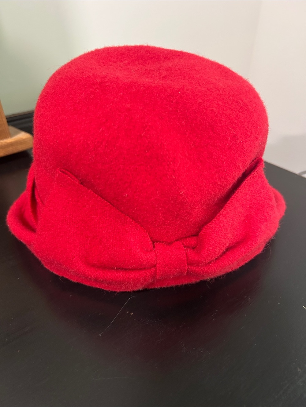 Classic Red Bow Cloche Hat by Comhats Hatters’ Hub New with Tags
